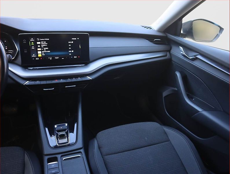 Škoda Octavia (2021) Ambition 2.0 TDI, Automat - fotka 8 z 24