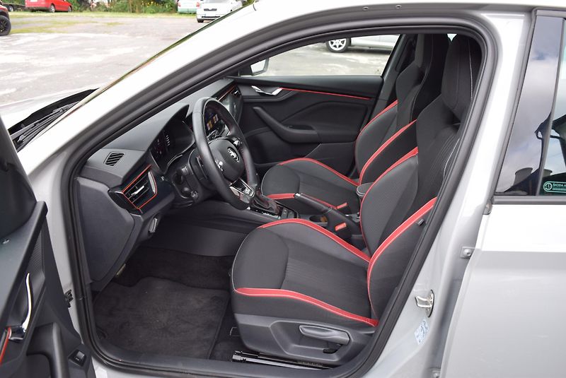 Škoda Scala (2021) 1.0TSI 81kw MONTE CARLO PANO  - fotka 23 z 48
