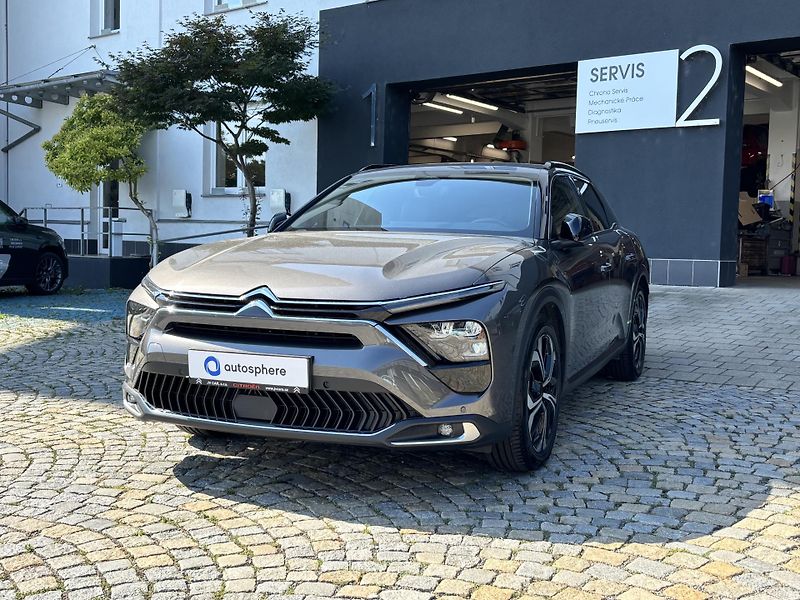 Citroën C5 X 1.6 SHINE - fotka 1 z 11
