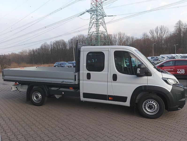 Peugeot Boxer (2026) DVOUKABINA 4350 L4 valník 180k - fotka 7 z 17