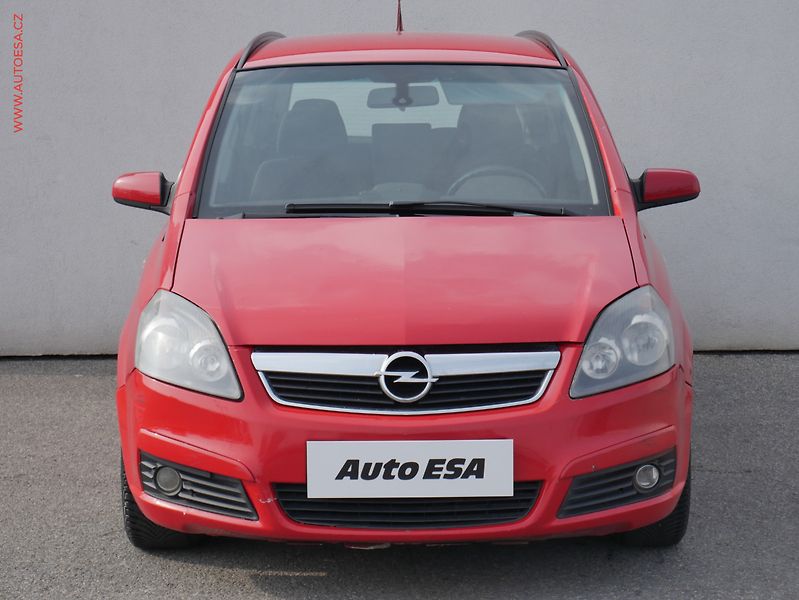 Opel Zafira (2007) 1.9CDTi, AC, temp - fotka 2 z 17