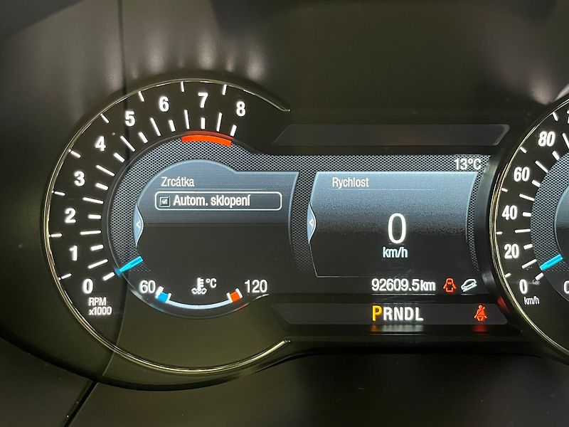 Ford S-MAX 2,5 HEV ST-Line - fotka 59 z 68