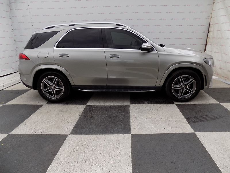 Mercedes-Benz GLE (2022) 400d/AMG-Line/4-M/Full-Led/ - fotka 6 z 47