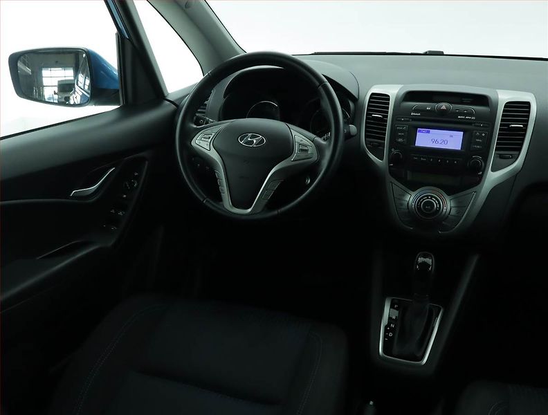 Hyundai ix20 (2017) 1.6 CVVT, Automat, Tempomat - fotka 7 z 15