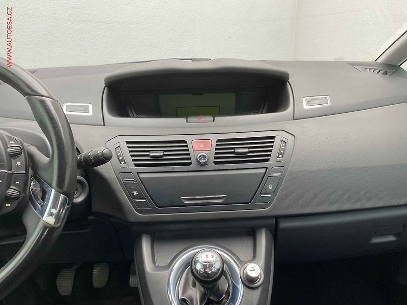 Citroën C4 Picasso (2009) 1.6i, autoAC, temp - fotka 12 z 18