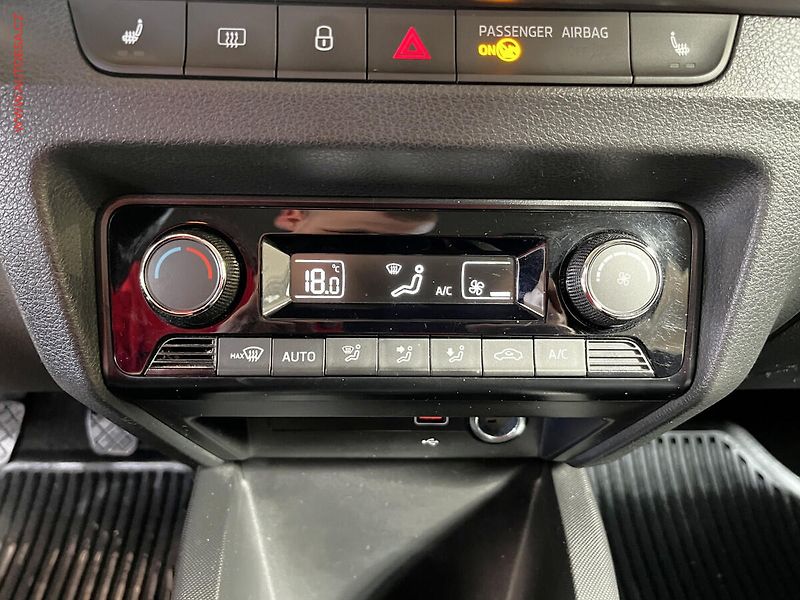 Škoda Fabia (2021) 1.0 TSi, ČR, Style, LED - fotka 14 z 15