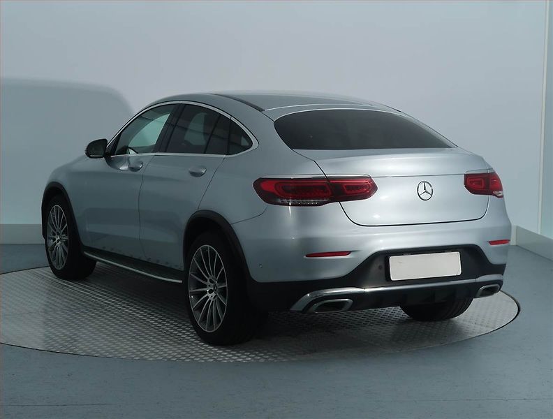 Mercedes-Benz GLC (2021) 200 - fotka 4 z 14