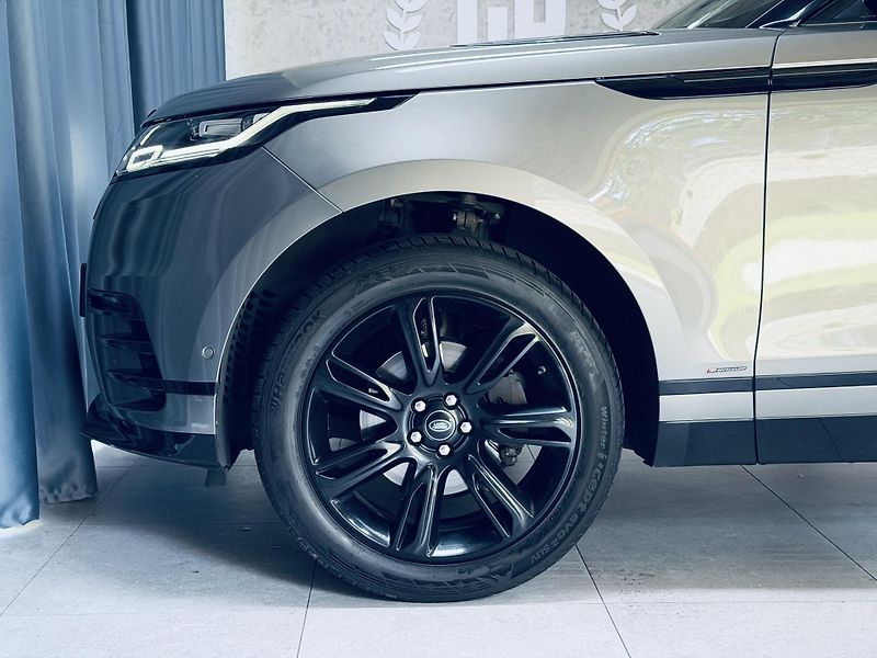 Land Rover Range Rover Velar (2018) P250*R-DYNAMIC*AWD* - fotka 11 z 39