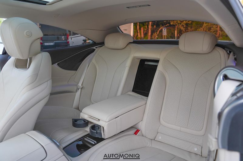 Mercedes-Benz Třídy S (2019) S 560 Coupe 4Matic Pano, Burm. - fotka 6 z 24