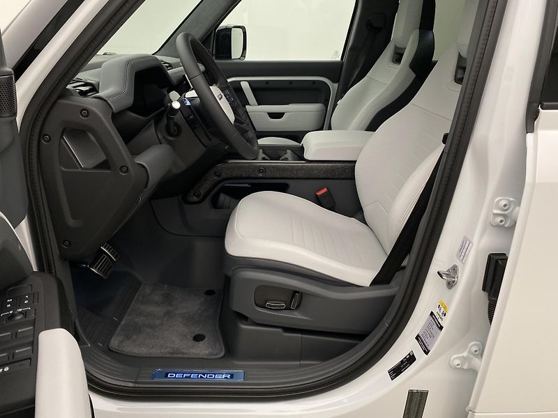 Land Rover Defender (2026) P635 OCTA AWD AUT - fotka 3 z 72