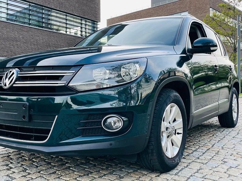 Volkswagen Tiguan 2.0TDI MANUÁL SENZORY 1MAJITEL - fotka 48 z 49