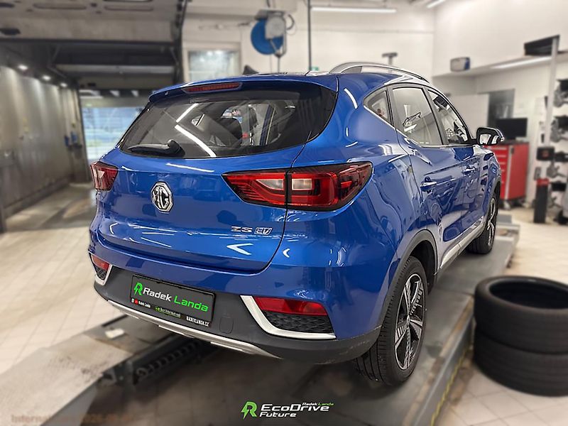 MG ZS (2021) Luxury 44,5 kWh, FWD - fotka 4 z 7