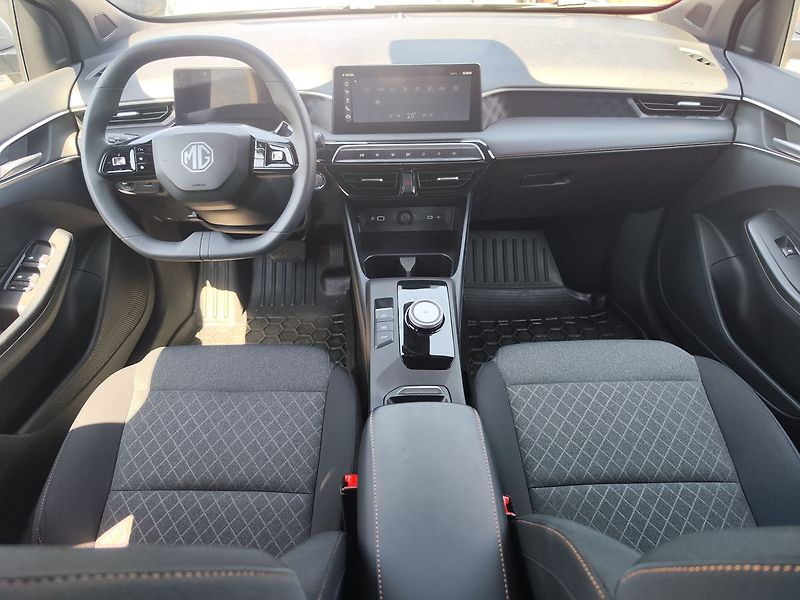 MG MG3 1.5 HEV/143kW Emotion AT - fotka 11 z 30