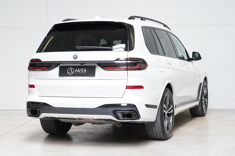 BMW X7 Xdrive40d,M-paket,HUD,360,Tažn - fotka 6 z 47
