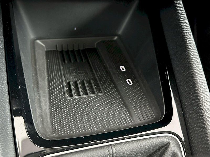 Škoda Octavia (2025) Combi 1.5TSI 110kW Exclusive S - fotka 24 z 34