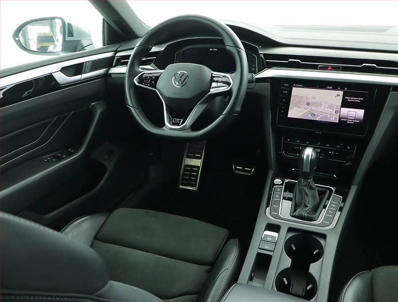 Volkswagen Arteon (2023) R-line 2.0 TDI - fotka 7 z 17