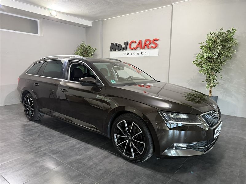 Škoda Superb 2,0   TDI 110kW STYLE 4x4 TAŽN - fotka 46 z 47