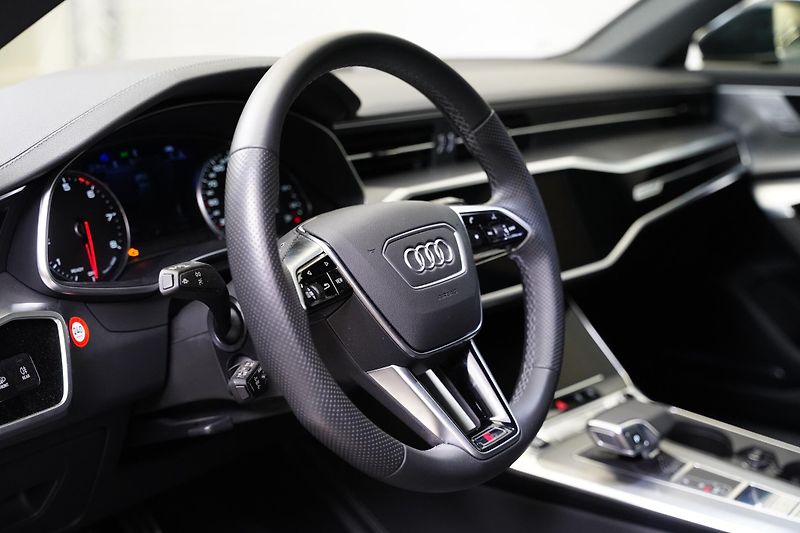Audi A6 - fotka 13 z 27