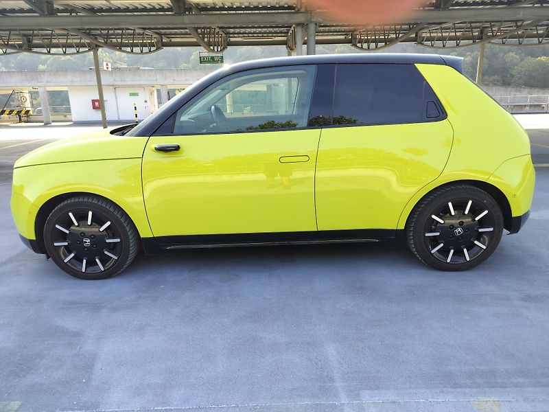 Honda e Advance, kůže - fotka 4 z 26