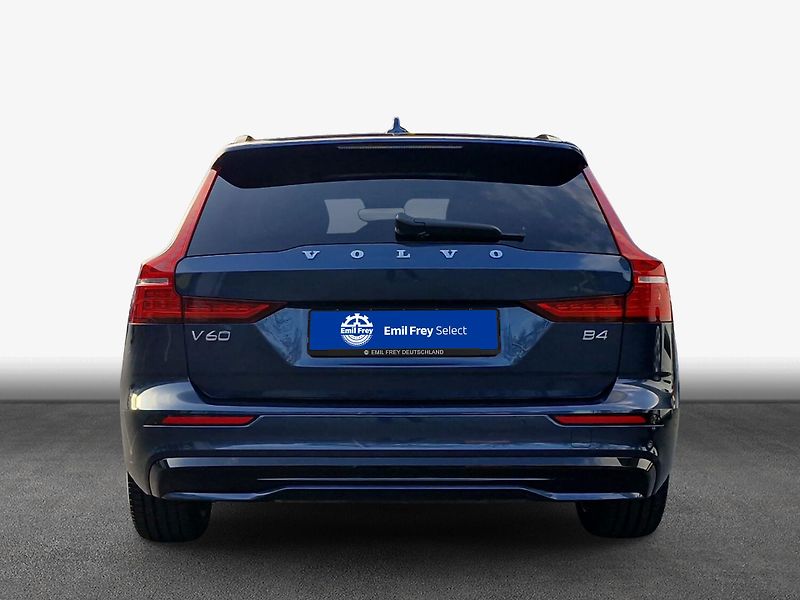 Volvo V60 B4 Plus Dark - fotka 5 z 15