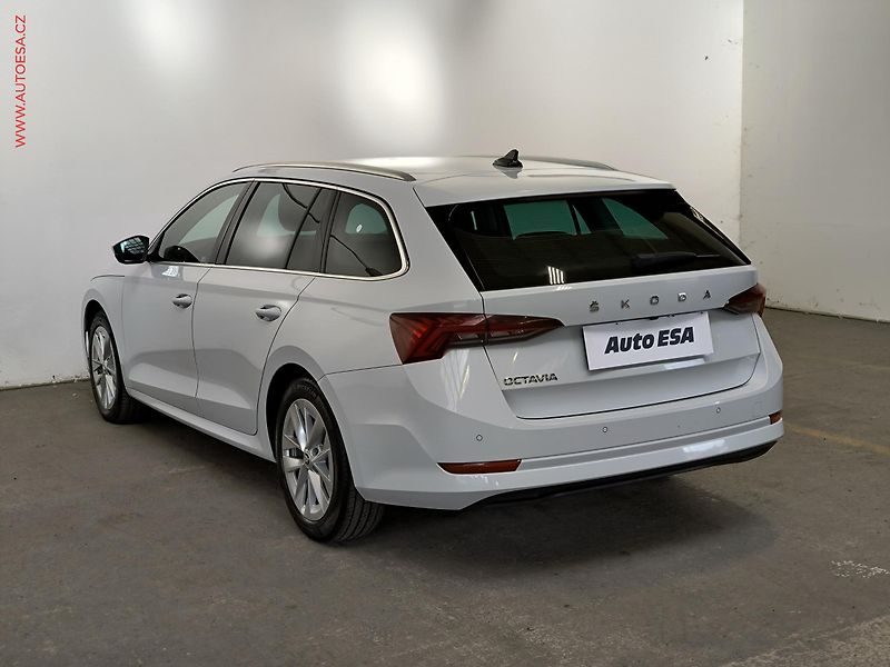 Škoda Octavia (2021) 2.0 TDi, ČR, Style, DSG, zmk - fotka 4 z 20