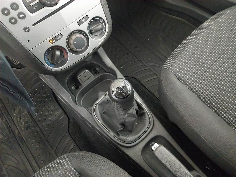 Opel Corsa (2014) 1.2, Tempomat - fotka 13 z 15
