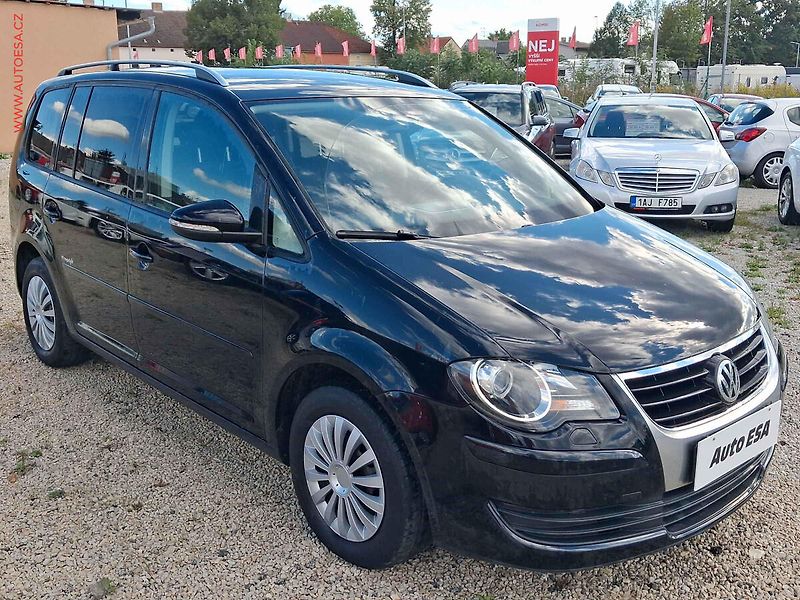 Volkswagen Touran (2009) 1.4 TSi, Navi, AC - fotografie inzerátu