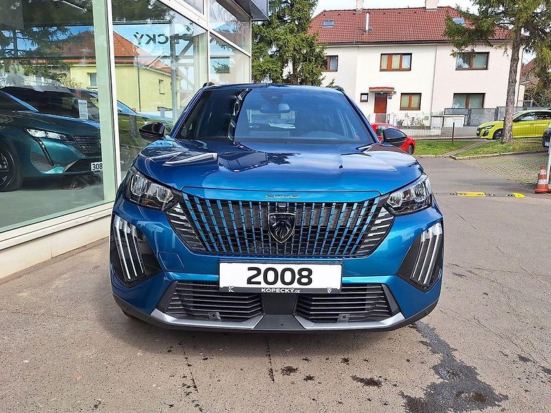 Peugeot 2008 (2026) ALLURE 1.2 TURBO 100k MAN6 - fotka 2 z 16