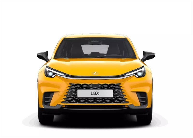 Lexus LBX 1,5 Comfort Safety - fotka 2 z 3