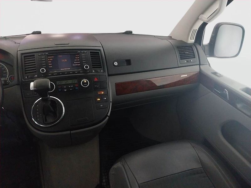Volkswagen Multivan (2006) Highline 2.5 TDI - fotka 8 z 16
