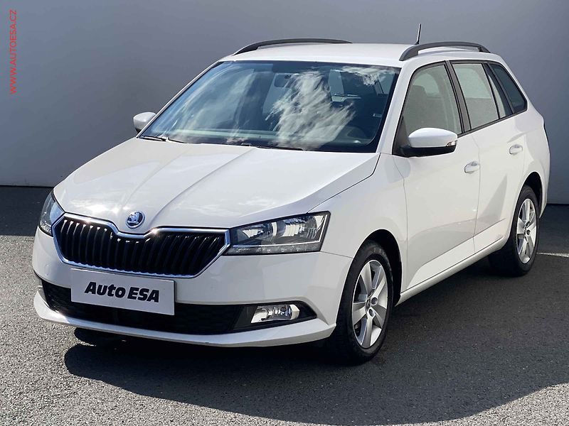Škoda Fabia (2019) 1.0 TSi, 1.maj,ČR, Ambition - fotka 3 z 16