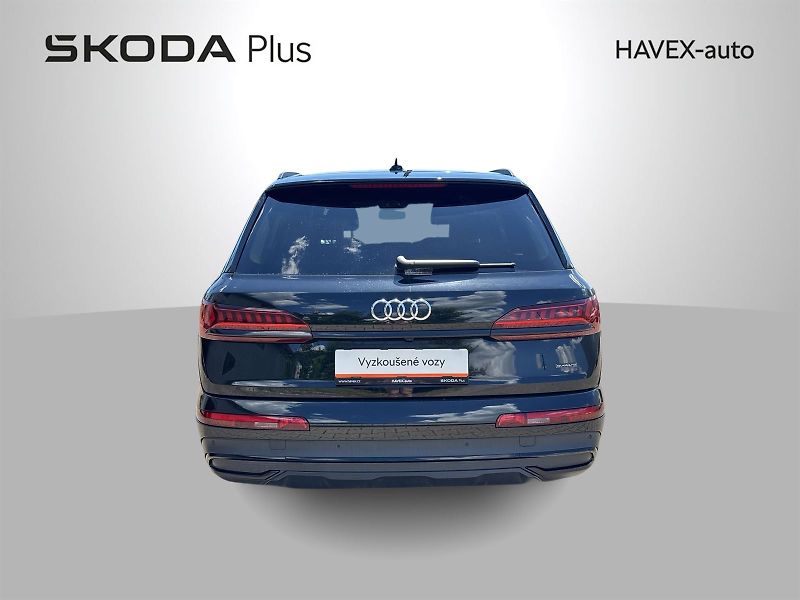 Audi Q7 (2023) 3.0 TDI S-line - fotka 36 z 36