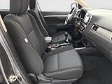 Mitsubishi Outlander (2017) 2.0, Tempomat, Park. senzory - náhled 9