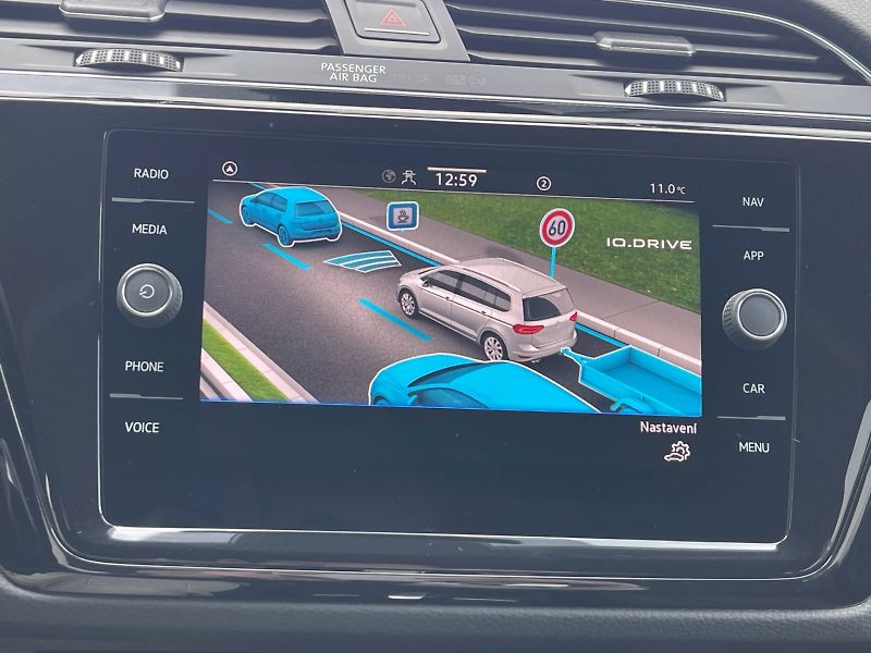 Volkswagen Touran (2022) 1.5 TSI 110 kW DSG Highline - fotka 14 z 35