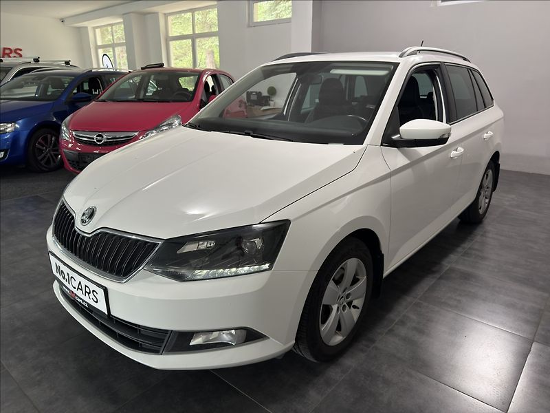 Škoda Fabia 1,2   TSI SPORT VÝHŘEV SEDADEL - fotka 3 z 28