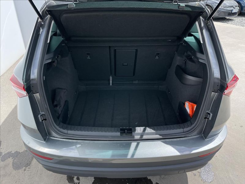 Škoda Karoq 2,0 TDI 4x4 DSG Style Plus LED - fotka 24 z 24