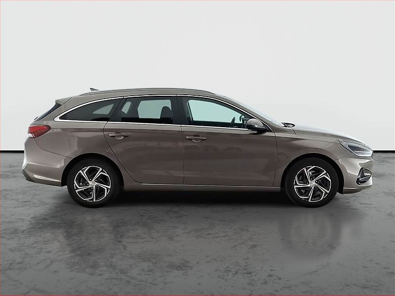 Hyundai i30 (2022) 1.0 T-GDI, Serv.kniha - fotka 6 z 18