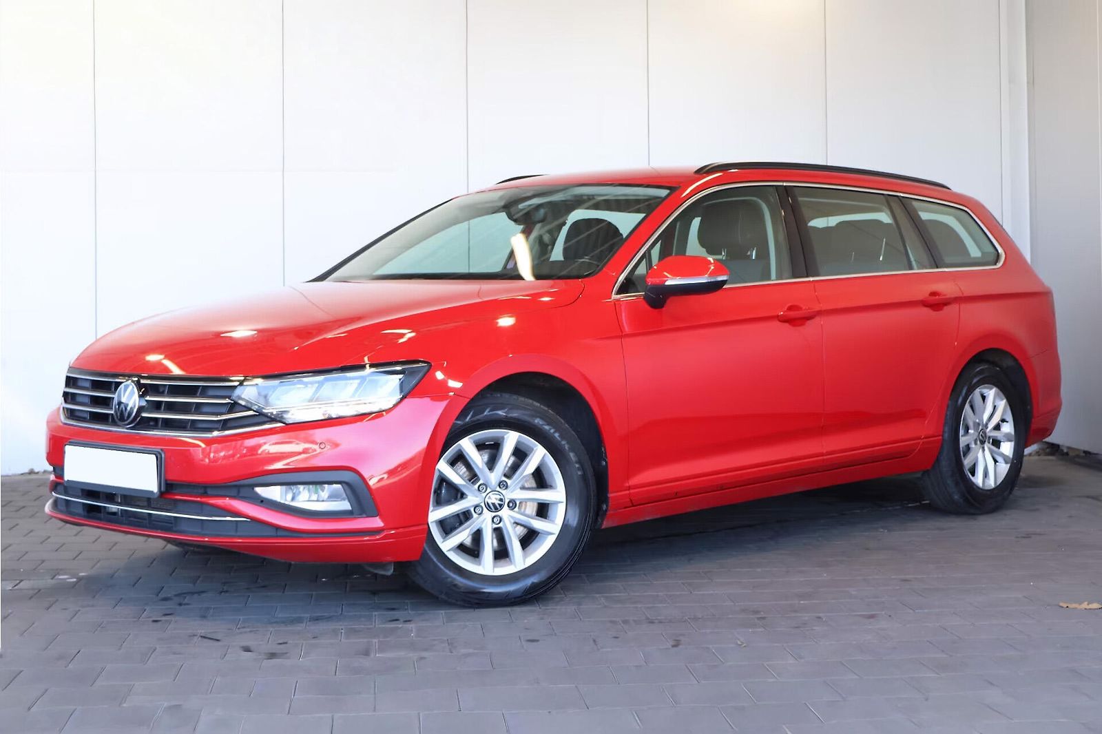 Volkswagen Passat 2.0 TDI Business Cockpit ACC