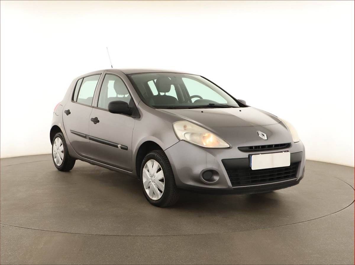 Renault Clio 1.2 16V, po STK, zamluveno