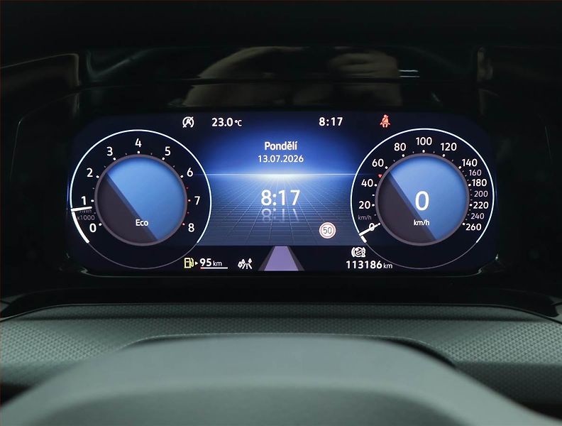 Volkswagen Golf (2023) Life 1.5 TSI, Navi, Tempomat - fotka 11 z 15