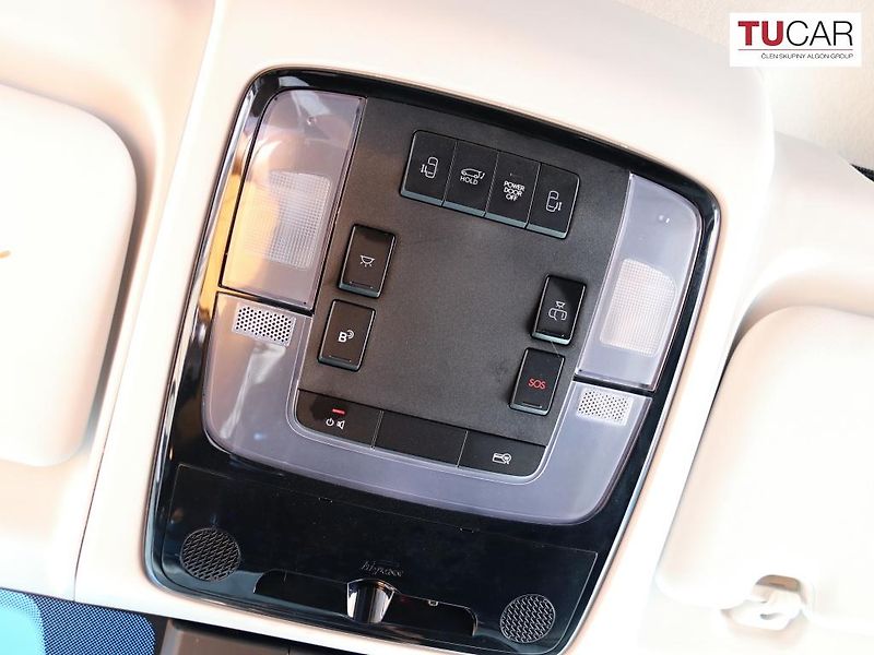 Hyundai Staria (2022) 2.2 CRDI 4x4 9 Sedadel, Kůže  - fotka 26 z 37