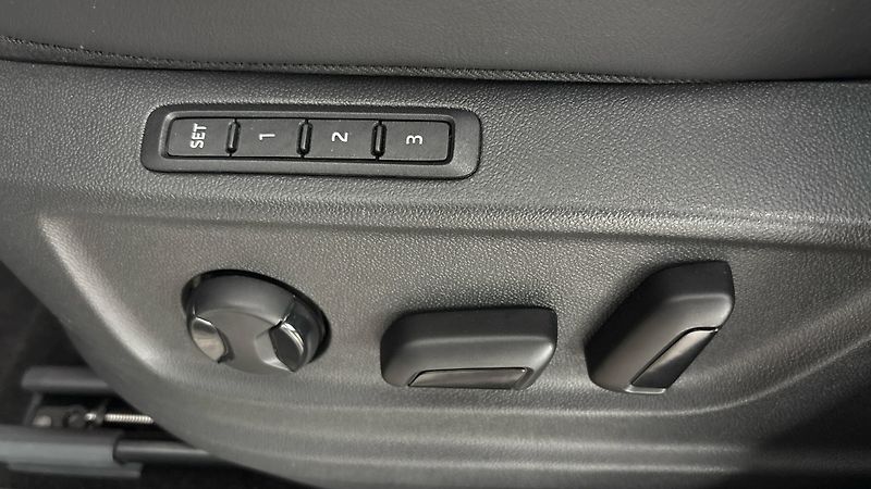 Škoda Kodiaq 2.0 TSI DSG 4x4 RS - fotka 22 z 35