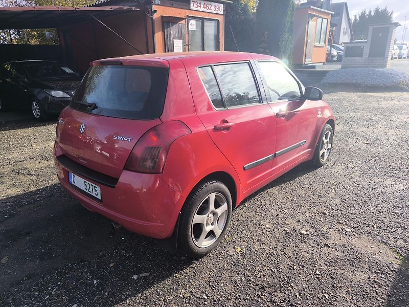Suzuki Swift (2006) 1.3 DDiS DOL.KM,1. MAJITEL - fotka 3 z 4