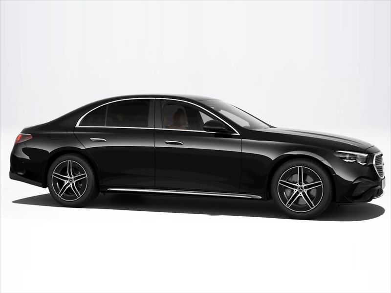 Mercedes-Benz Třídy E (2026) 2,0 E 220 d 4MATIC - fotka 3 z 9
