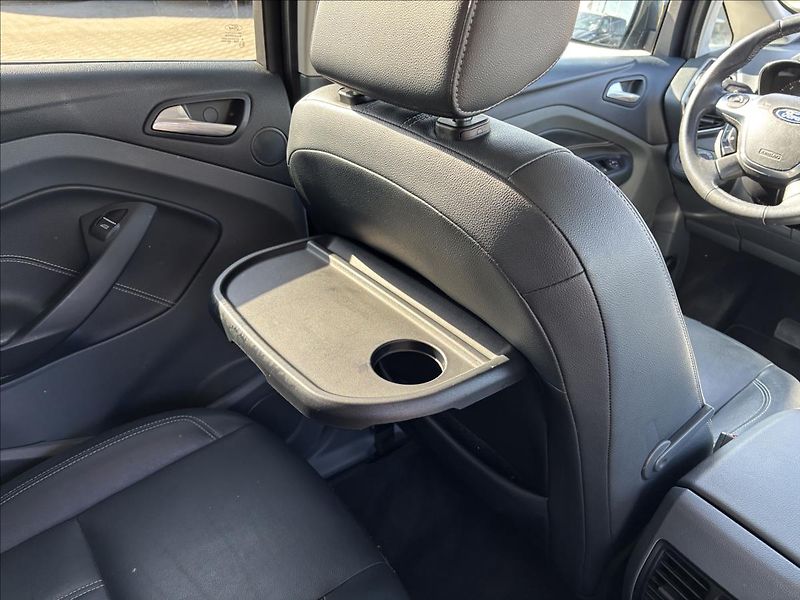 Ford C-MAX 2,0 TDCi 103kW Titanium - fotka 16 z 39