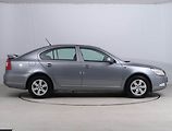 Škoda Octavia (2011) 1.6 TDI, Serv.kniha, nová STK - náhled 6