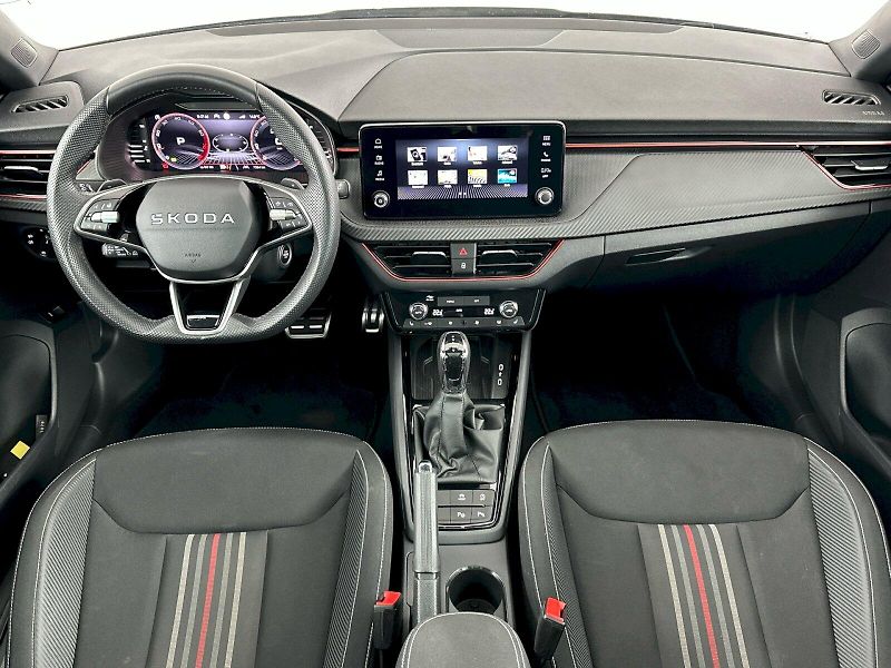 Škoda Scala (2025) DSG 1.5TSI 110kW Monte Carlo - fotka 5 z 32