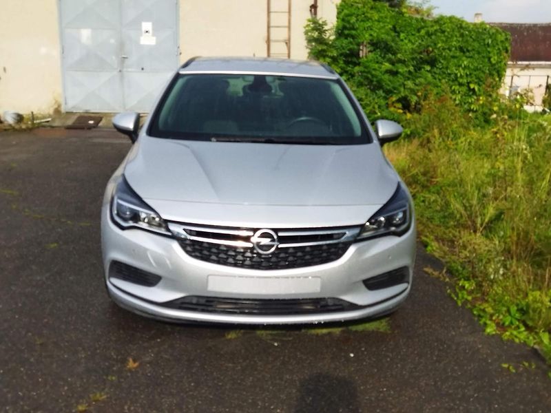 Opel Astra (2018) K 1.0 77kW, navi,  - fotka 4 z 22