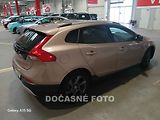 Volvo V40 (2013) 1.6 D2, 1.maj, Cross Country - náhled 1
