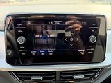 Volkswagen T-Roc 1,5 TSi/110kW LIFE - DSG,TZ,.. - náhled 27